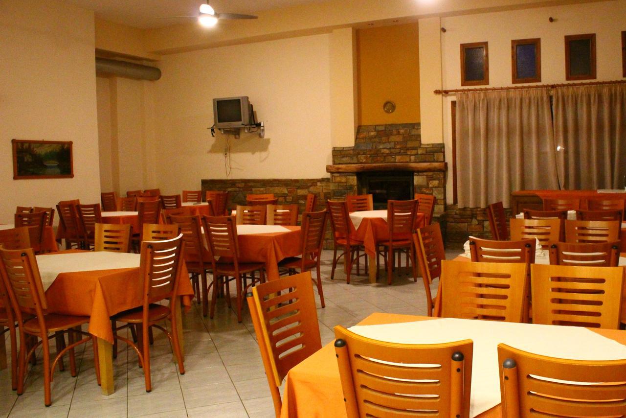 Hotel Defkalion Volos Exteriör bild